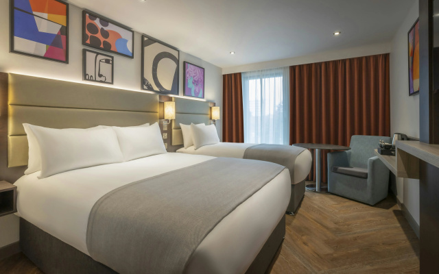 Maldron Hotel Finsbury Park, London - Image 4