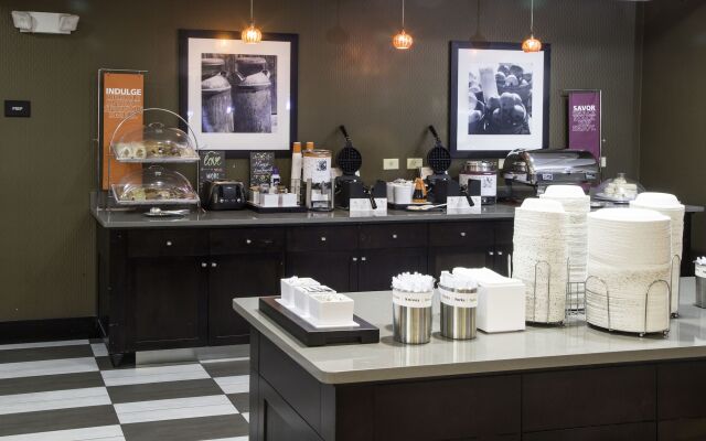 Hampton Inn Oxford/Conference Center