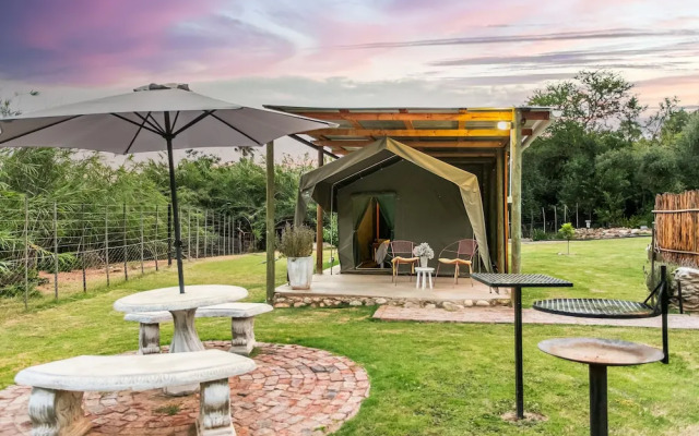 Schoemanshoek Glamping & Self Catering