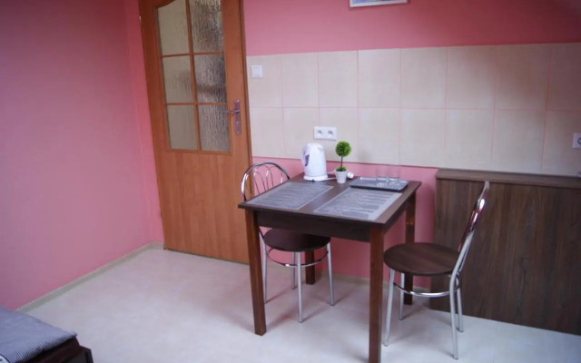 Hostel Mira