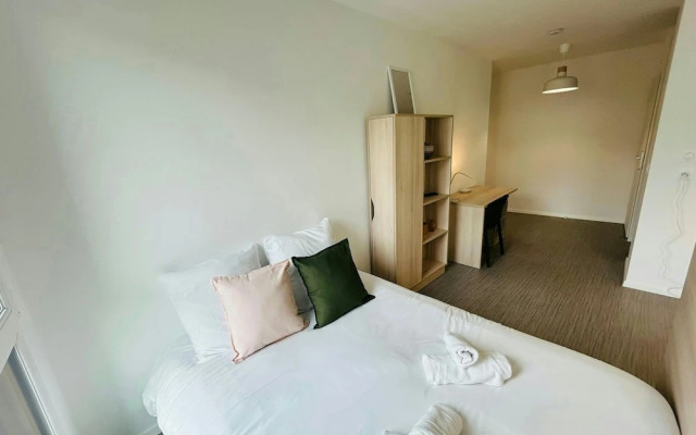 We Live In R - Suite 303