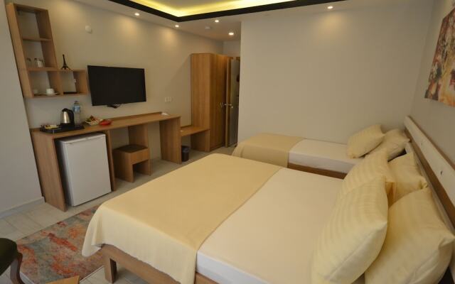 Elmas Otel