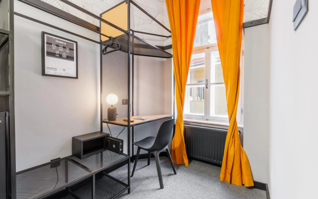 Swanky bed&breakfast