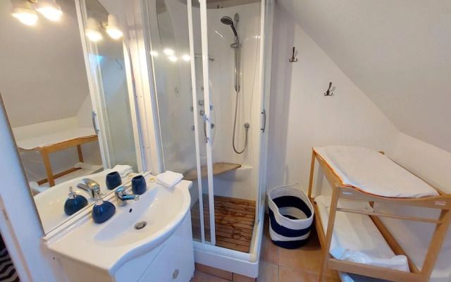 Holiday Home in Brignogan-plages