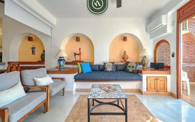 Ocean View 1Br Condo-balcony-beach-pool - 606