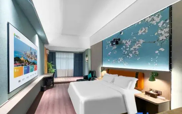 Bafang Junyue Hotel