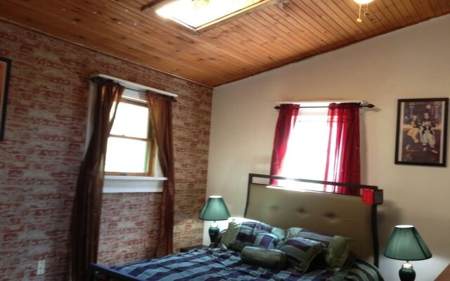 Lodge on Moonlight Drive