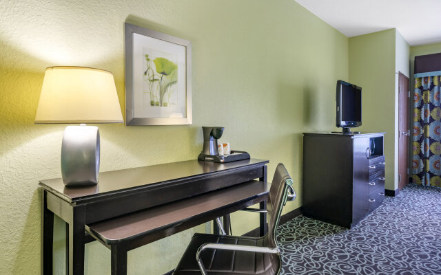 Comfort Suites At Fairgrounds - Casino