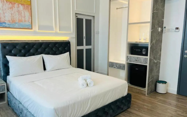 Frazel Heritage Hotel