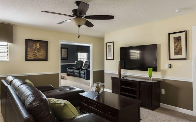 8BR ChampionsGate Pool Home