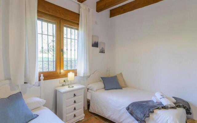 Cortijo Rueda Campos Tolox by Ruralidays