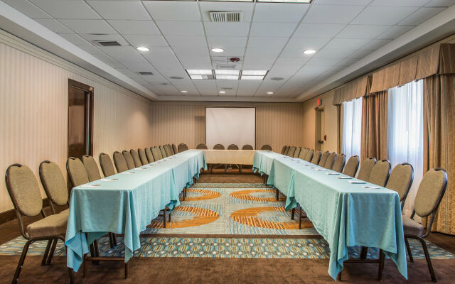 Regency Inn & Suites New London, Mystic