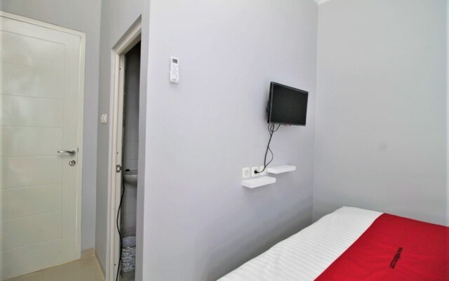 RedDoorz @ Meruya Selatan