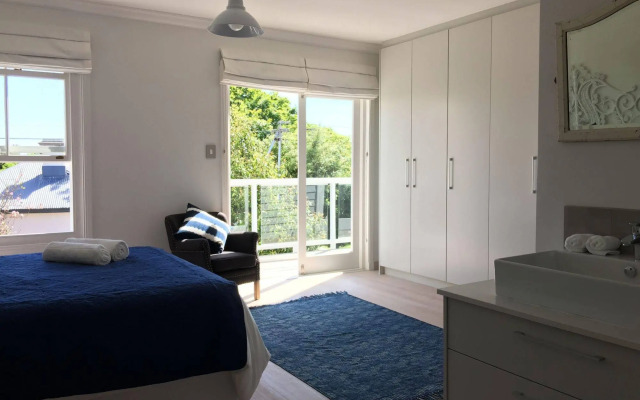 Cricklewood Place Luxury Holiday Homes