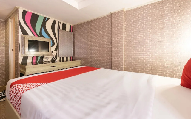 OYO 191 Paradise Apartelle