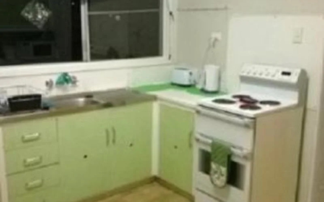 Moranbah Hostel