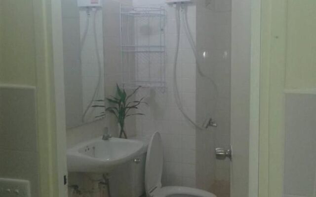 258 Room Place