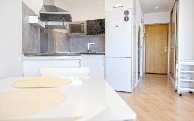 Sunrise Apartment 924