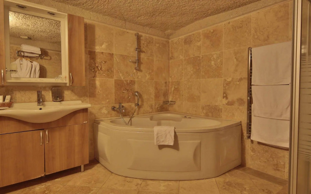 Vezir Cave Suites