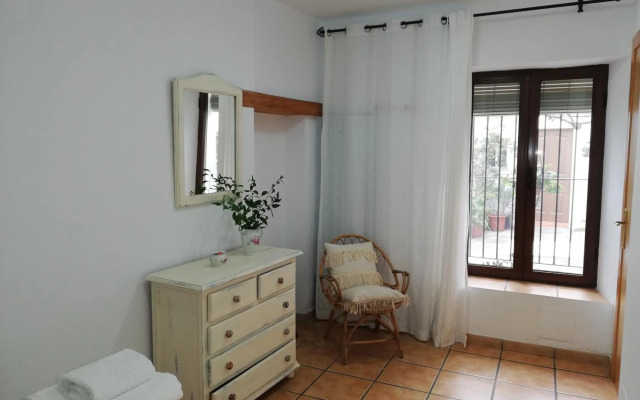 La buganvilla de Juana y Antonio