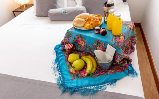 Feel Porto Stylish Flat VI