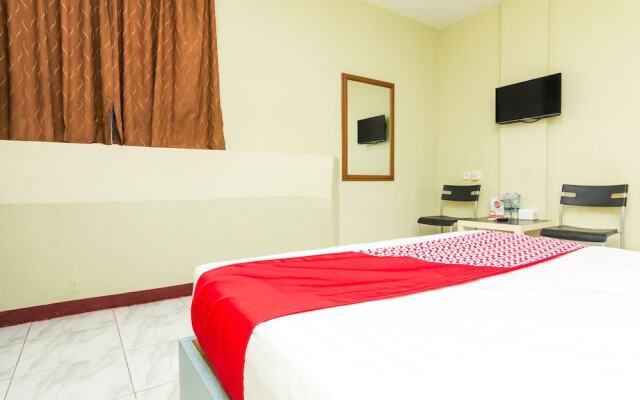 Oyo 1703 Terang Bintang Hotel