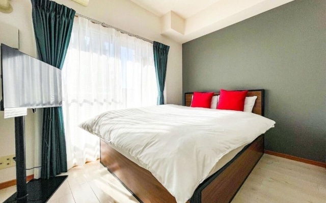 CITYSPIRE Namba WEST – Guest Rooms – Osaka
