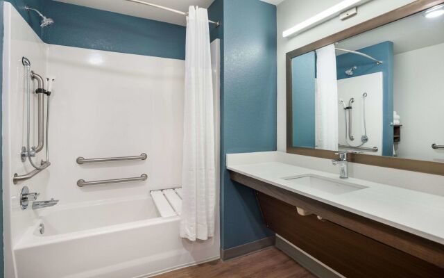 WoodSpring Suites Sulphur - Lake Charles