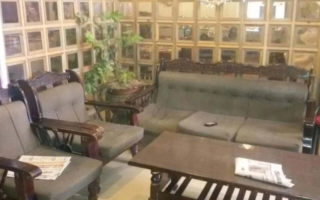 Hotel Om Complex
