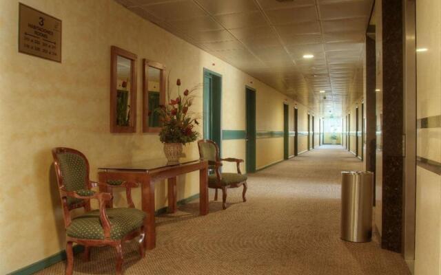 Hotel Diego De Almagro Aeropuerto
