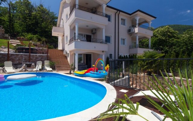 Villa With 5 Bedrooms in Opatija, With Wonderful sea View, Private Poo