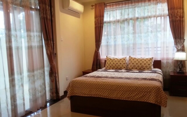 Smiling hill Apartments & Guesthouse