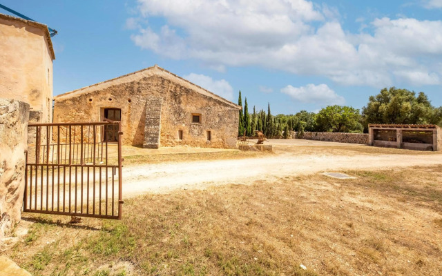 Possessio Sa Barrala Gallinero