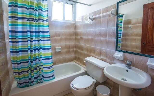 Las Canas Beach Retreat