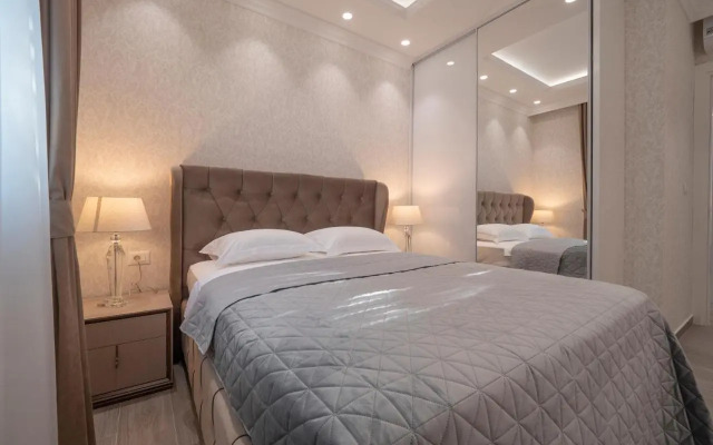 Royal Residence Apartment