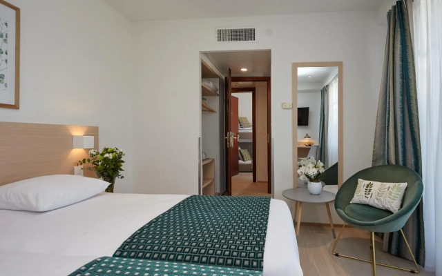 Hotel Suisse