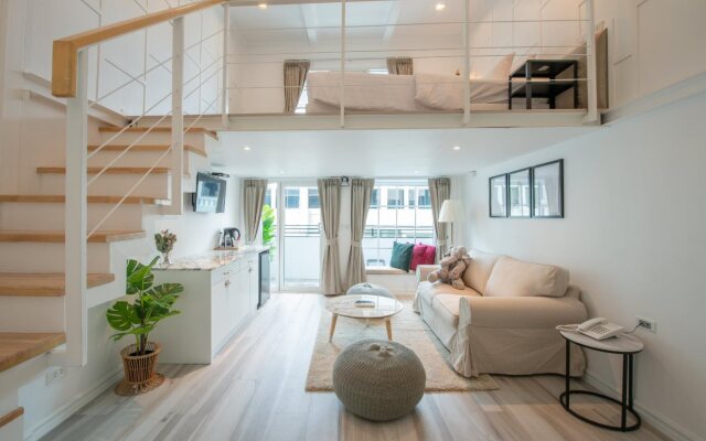 White Ivory Bed & Breakfast