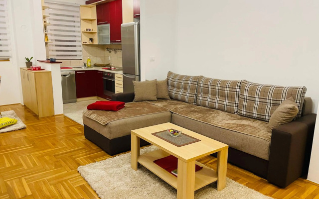 Jolly Apartment - Belgrade