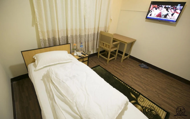 Aarya Chaitya Inn
