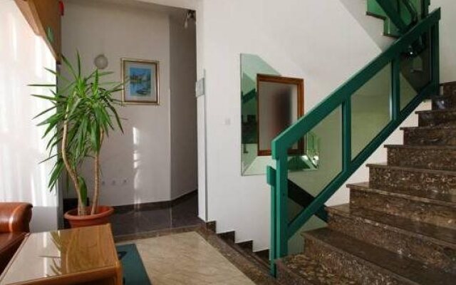 Hotel MB