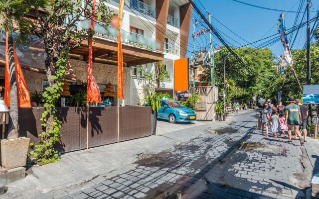 ZEN Rooms Benesari 5 Legian Kuta