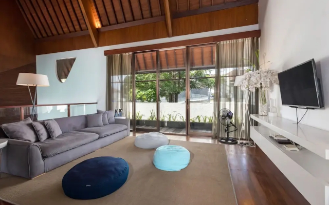 Villa Summer by Villa Finder