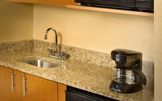 Holiday Inn Express Washington DC - BW Parkway by IHG