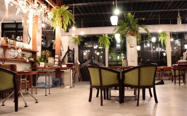 7days 4seasons cafe B&B