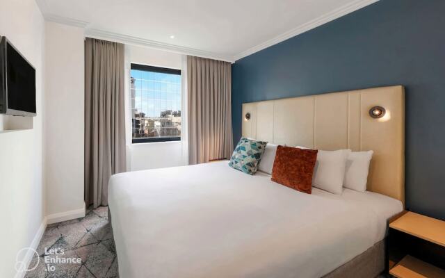 Sydney Suites