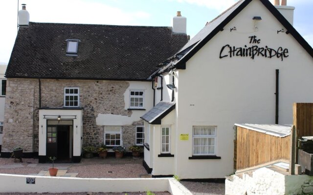 The Chainbridge Inn
