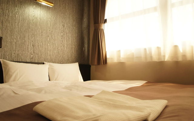 Hotel Abest Shinanjo Ekimae