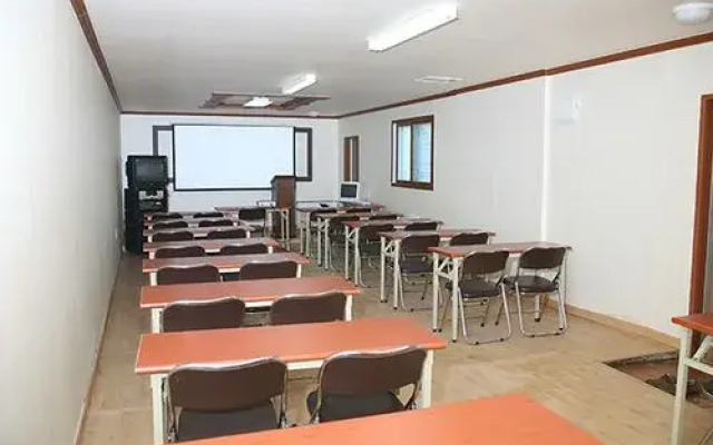 Hwaseonghaneul Sarangchae Pension