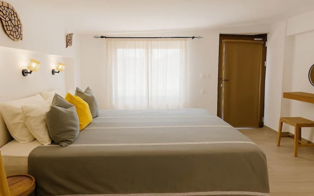 Paliochora Beachfront Escape Milolithos Pool Nest