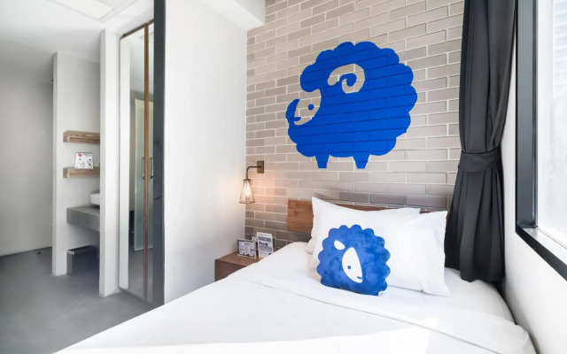 Kokotel Bangkok Surawong